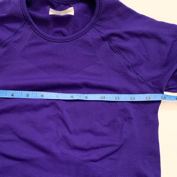 Athleta Finish Fast Tee Purple Shirt Top - Picture 9 of 10